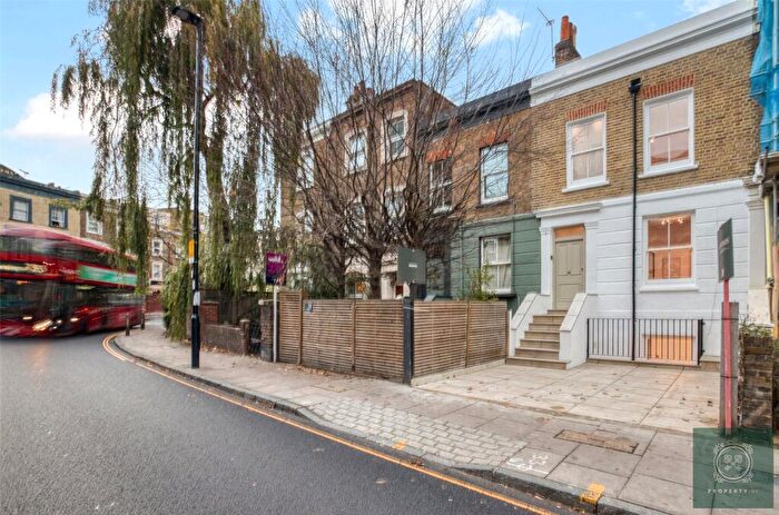 4 Bedroom Terraced House For Sale In Newington Green Road, London, N1