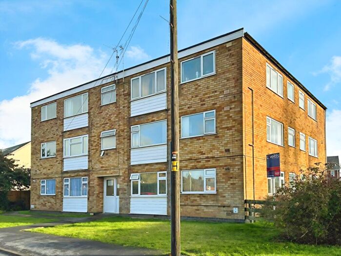 1 Bedroom Flat For Sale In A Stafford Close, Bulkington, Bedworth, Warwickshire, CV12