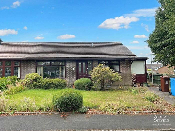 2 Bedroom Semi-Detached Bungalow For Sale In Fold Green, Chadderton, OL9