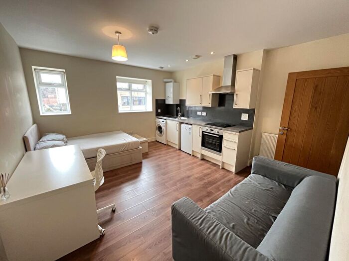 Studio To Rent In - Old Christchurch Road, Bournemouth, BH1