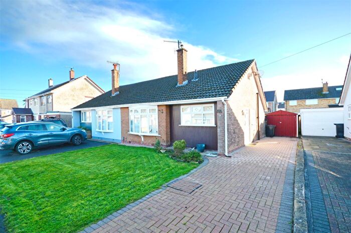 2 Bedroom Bungalow For Sale In Greenacre Road, Bristol, BS14