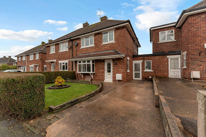 3 Bedroom Semi Detached House For Sale In Chatsworth Place, Cleethorpes, DN35