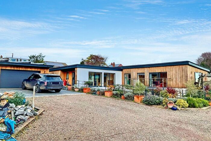 5 Bedroom Detached House For Sale In Sunvalley View, Station Road, St Margarets-At-Cliffe, CT15