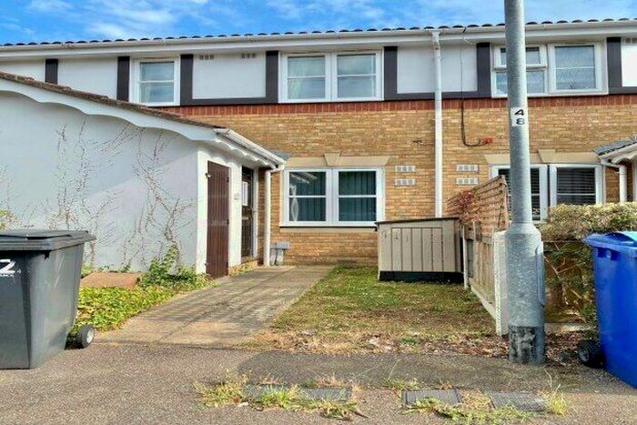 2 Bedroom Maisonette To Rent In Grifon Road, Grays, RM16