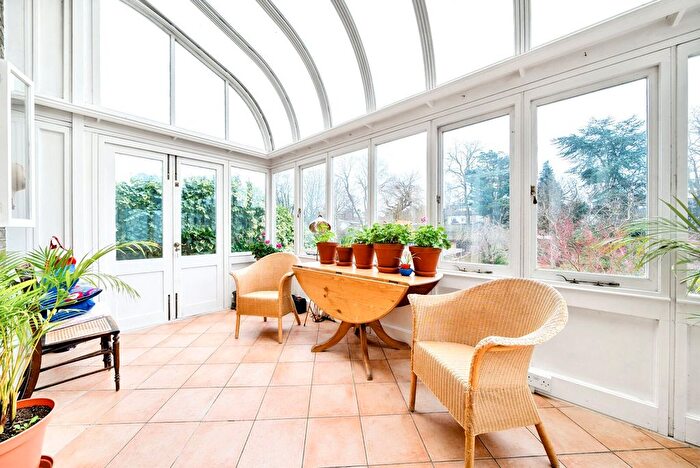 5 Bedroom Semi-Detached House For Sale In Munster Road, Teddington, TW11