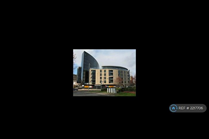 2 Bedroom Flat To Rent In The Gatehaus, Bradford, BD1