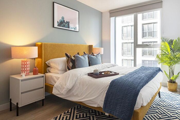 1 Bedroom Apartment To Rent In Dockside, Edinburgh, EH6