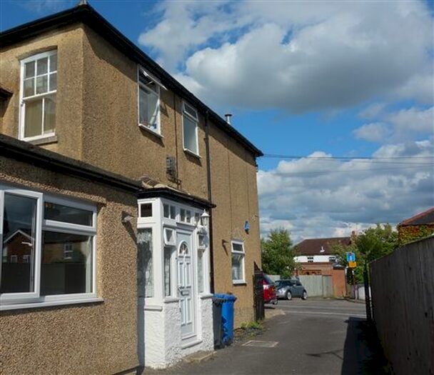 1 Bedroom Flat To Rent In Westborough Road, Maidenhead, Berkshire, SL6