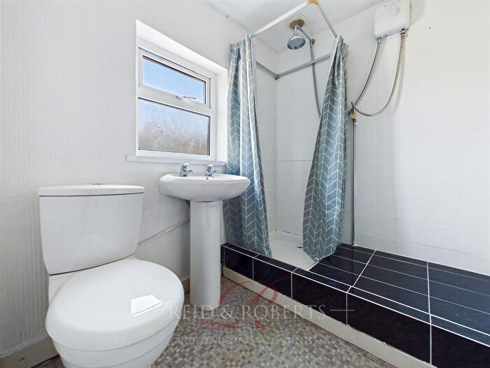 2 Bedroom Terraced House For Sale In Albert Street, Wrexham, LL13 - Photo 11
