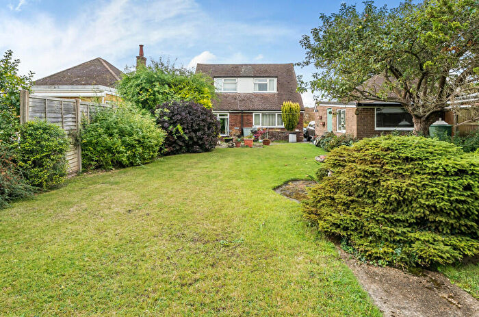 3 Bedroom Detached House For Sale In Sundon Road, Houghton Regis, Dunstable, LU5
