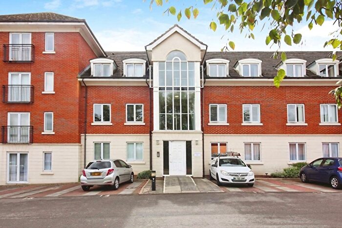 2 Bedroom Flat For Sale In Bradgate Street, Leicester, LE4