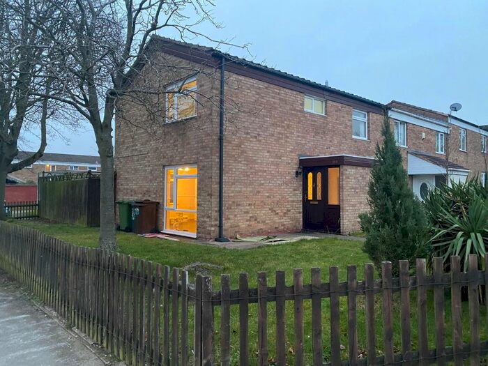 4 Bedroom Property To Rent In Piccadilly Close, Chelmsley Wood, Birmingham, B37