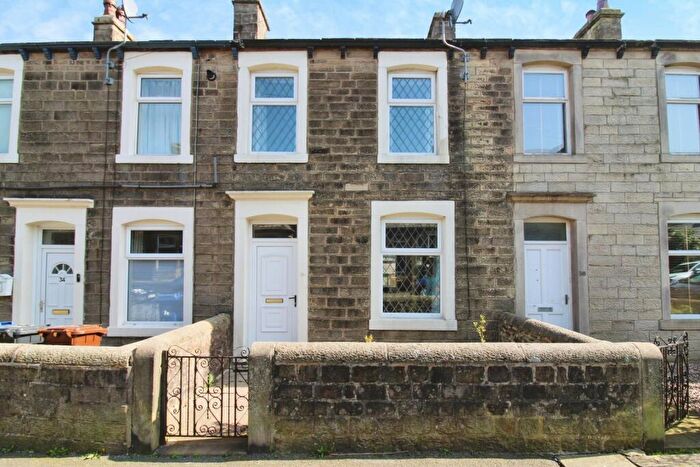 2 Bedroom Terraced House To Rent In Park Road, Barnoldswick, Lancashire, BB18