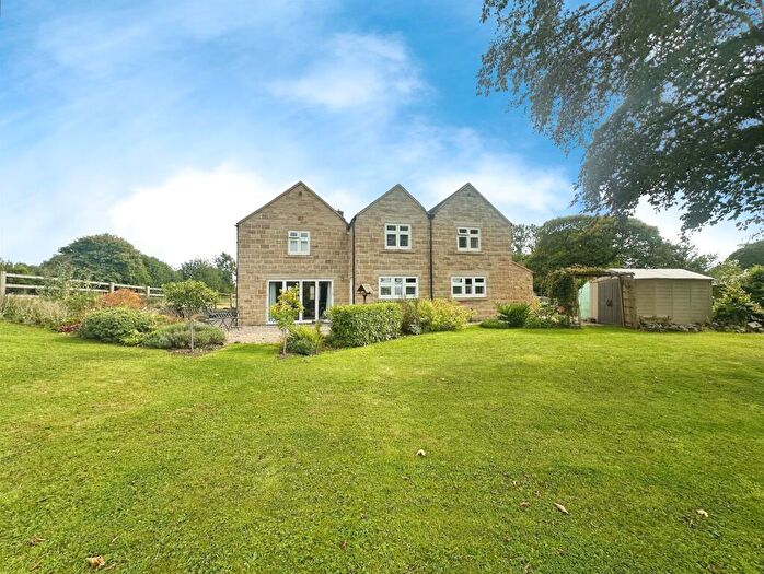 5 Bedroom Detached House For Sale In The Fields, Crich, Matlock, DE4
