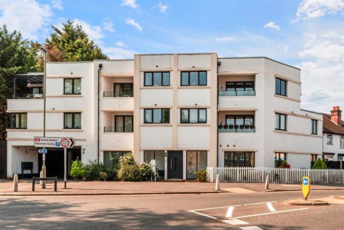2 Bedroom Flat For Sale In Chase Road, Epsom, KT19