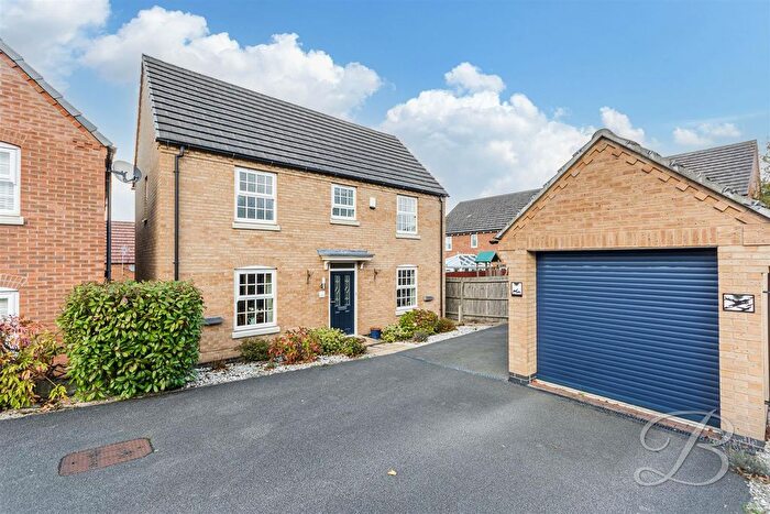 3 Bedroom Detached House For Sale In The Hedgerows, Rainworth, Mansfield, NG21