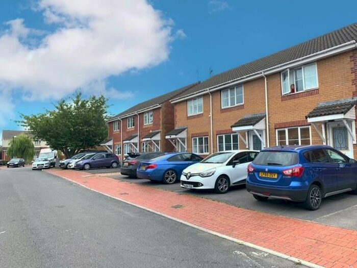 2 Bedroom House To Rent In Hind Close, Cardiff, CF24