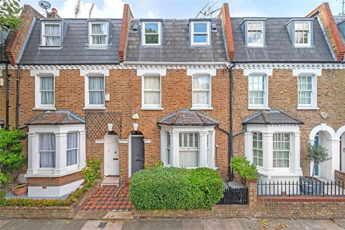 4 Bedroom Terraced House For Sale In Bettridge Road, London, SW6