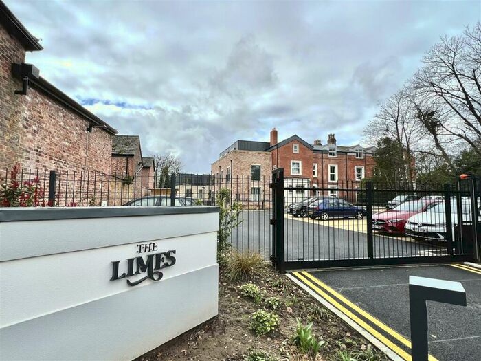 2 Bedroom Apartment To Rent In The Limes, Wilmslow Road, Manchester, M20