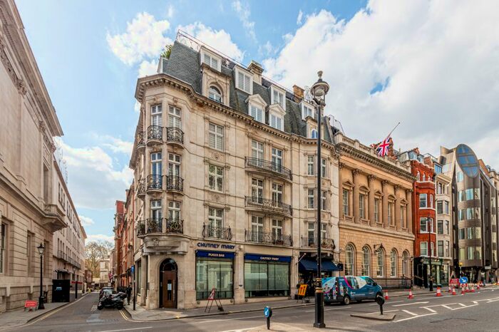 1 Bedroom Flat For Sale In St James's Street, London, SW1A