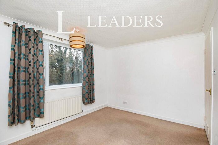 2 Bedroom Apartment To Rent In Barley Close, DE21
