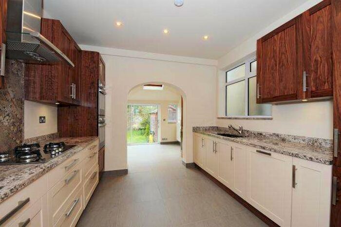 5 Bedroom Terraced House To Rent In Old Deer Park Gardens, Richmond, TW9