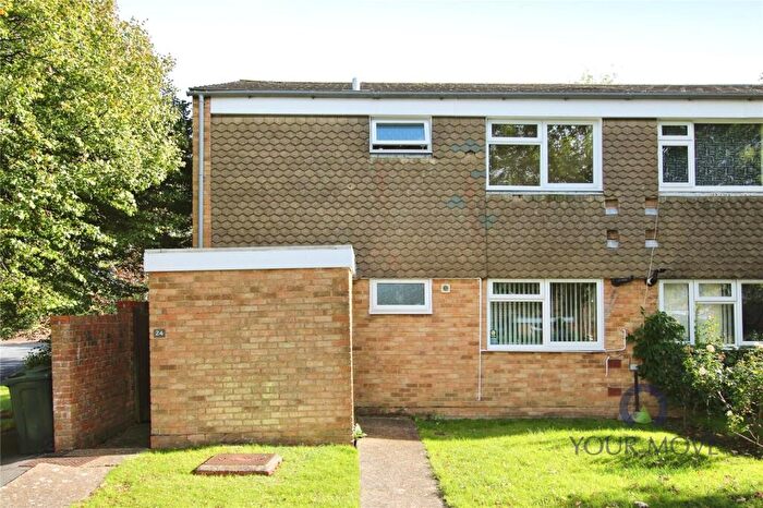 1 Bedroom Flat To Rent In Sumach Close, Eastbourne, East Sussex, BN22