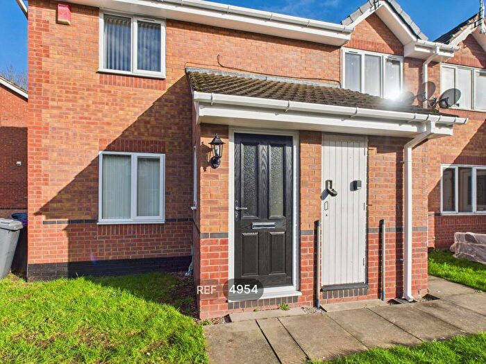 2 Bedroom Maisonette To Rent In Syon Park Close, West Bridgford, Nottingham, NG2