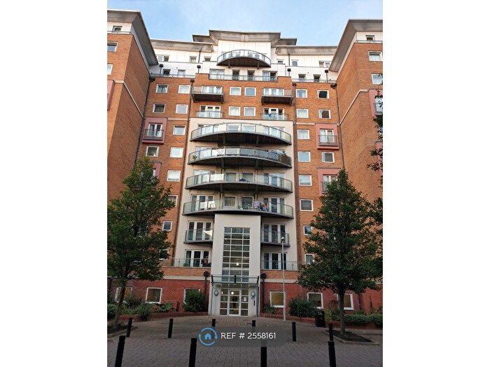 2 Bedroom Flat To Rent In Winterthur Way, Basingstoke, RG21