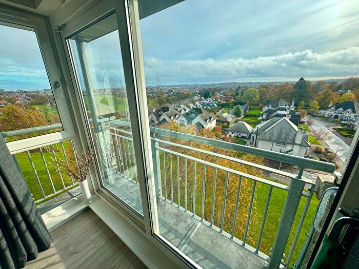 2 Bedroom Flat To Rent In Rubislaw Square, West End, Aberdeen, AB15