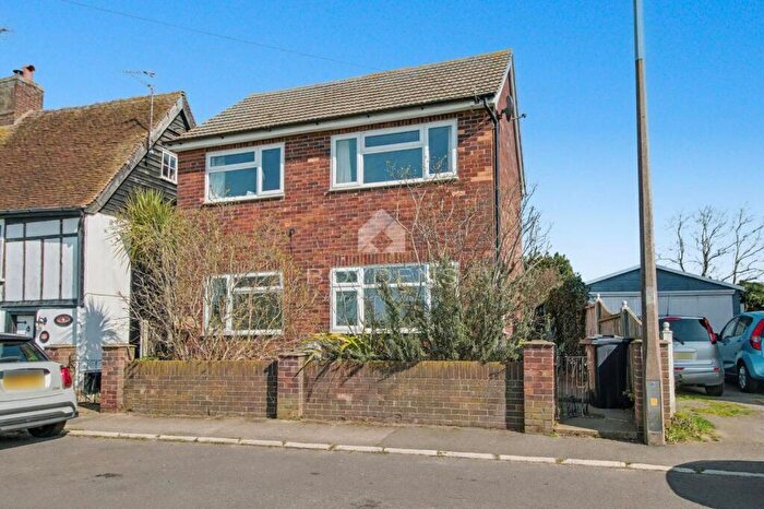 2 Bedroom Terraced House To Rent In Brightlingsea, Colchester, Essex, CO7