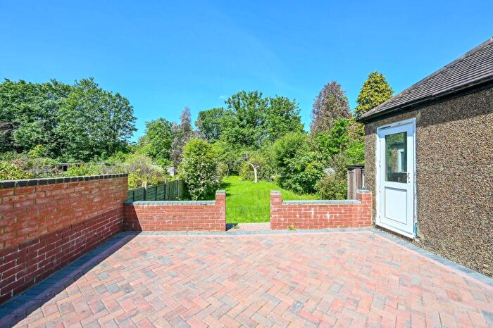 3 Bedroom Semi Detached House To Rent In Kenilworth Road, Stoneleigh, Epsom, KT17