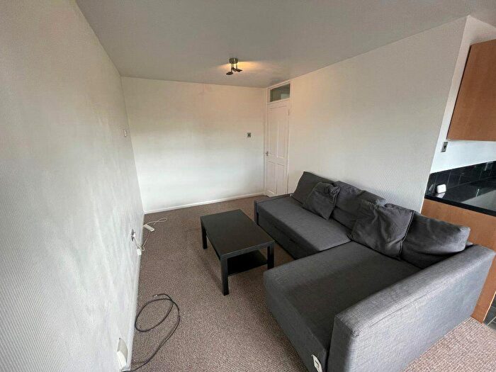 1 Bedroom Flat To Rent In Queens Road, Leicester, LE2