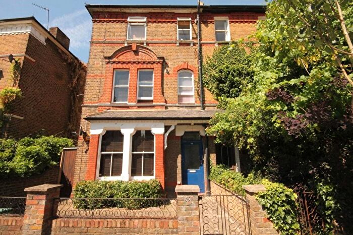 2 Bedroom Flat To Rent In Hartington Road, Ealing, W13