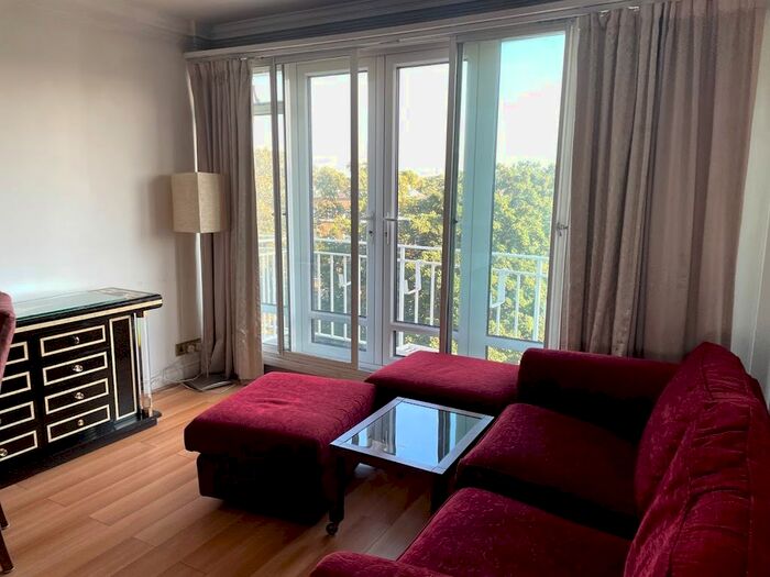 4 Bedroom Flat To Rent In Kenbrook House, High Street Kensington, W14