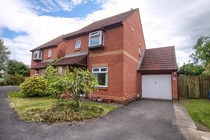 3 Bedroom Detached House For Sale In Henshaw Drive, Ingleby Barwick, TS17