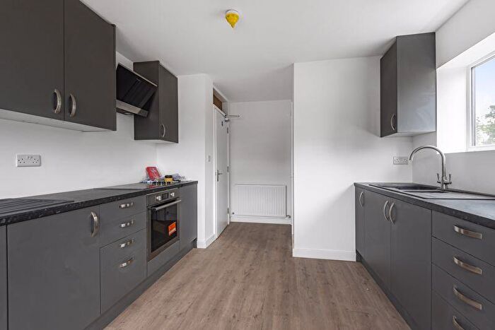 6 Bedroom Terraced House To Rent In Farnham Road, Farnham Royal, Slough, Berkshire, SL2