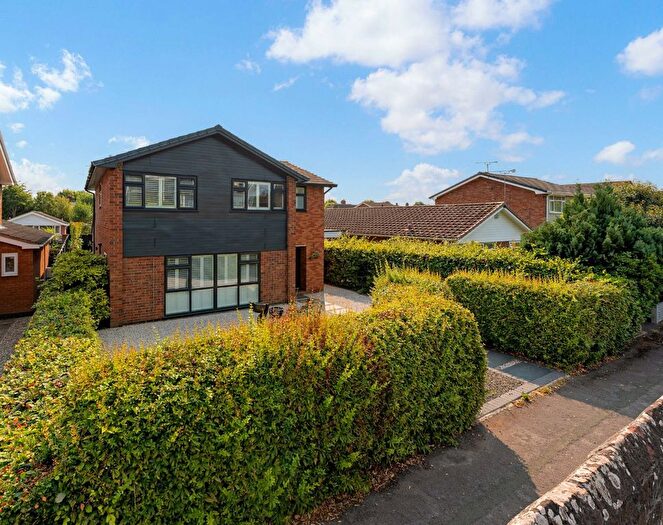 4 Bedroom Detached House For Sale In Chester, Cheshire, CH4