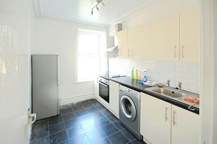 1 Bedroom Flat To Rent In Boroughgate, Otley, LS21