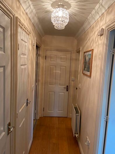 1 Bedroom Flat To Rent In Gawton Crescent, Netherne On The Hill, CR5