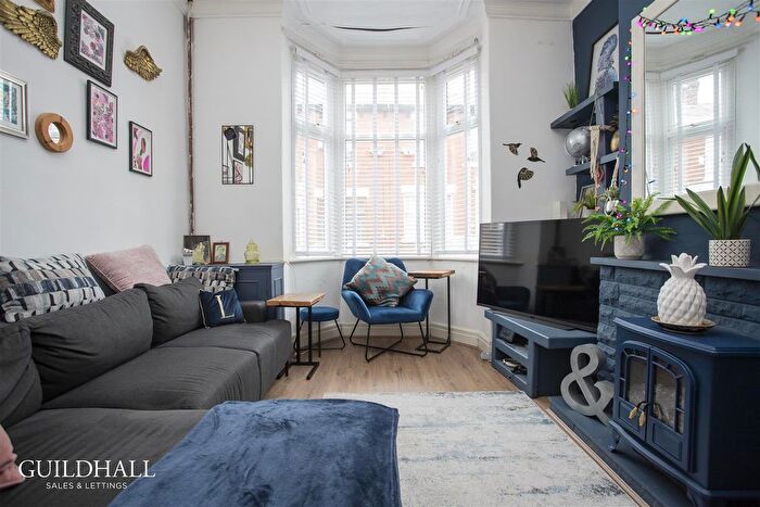 3 Bedroom Terraced House For Sale In Waterloo Terrace, Ashton-On-Ribble, Preston, PR2