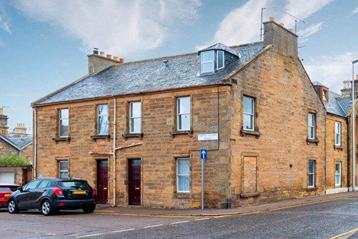 3 Bedroom Town House For Sale In North Guildry Street, Elgin, IV30