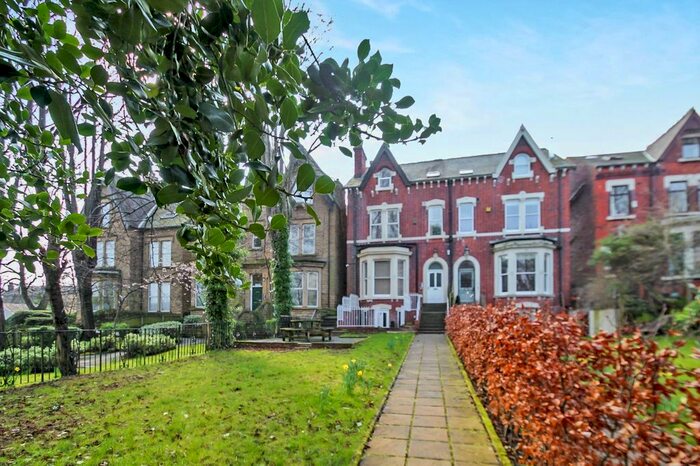 1 Bedroom Flat To Rent In Sholebroke Avenue, Leeds, West Yorkshire, Uk, LS7