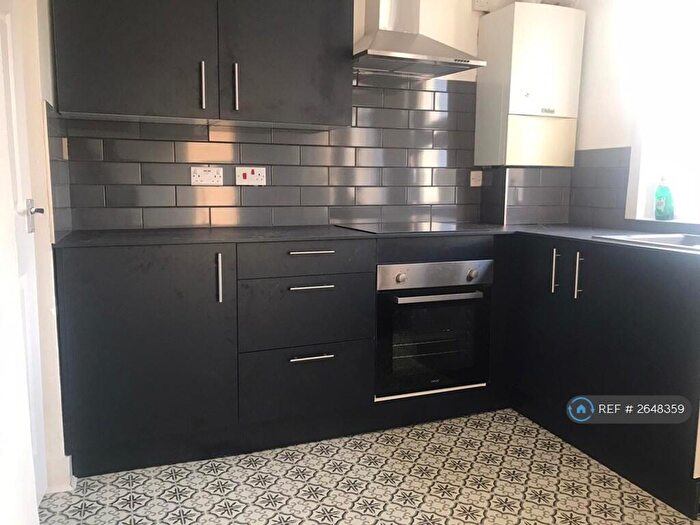 3 Bedroom Flat To Rent In Stornoway Road, Essex, SS2