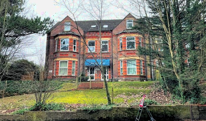 3 Bedroom Flat To Rent In London Road, Luton, LU1