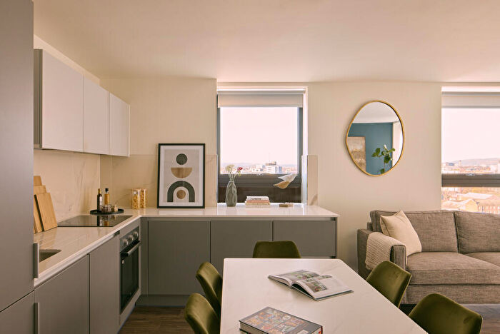 3 Bedroom Flat To Rent In Platform Block A, Anderston Quay, Glasgow, Glasgow City, G3