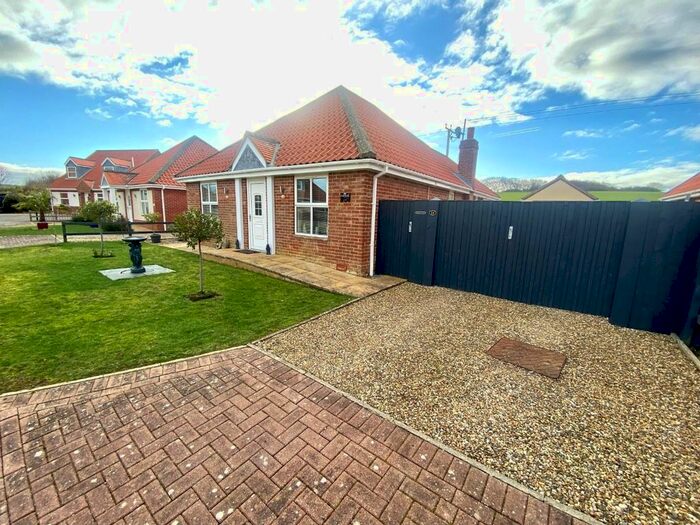 2 Bedroom Detached Bungalow For Sale In Gap Crescent, Hunmanby Gap, Filey, YO14