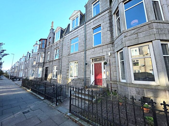 1 Bedroom Flat To Rent In Union Grove, City Centre, Aberdeen, AB10