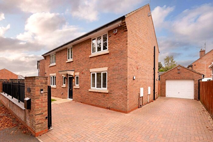 4 Bedroom Property To Rent In Chaplins Lane, Kettering, NN14