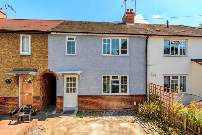 3 Bedroom Terraced House To Rent In Farm Road, Esher, KT10